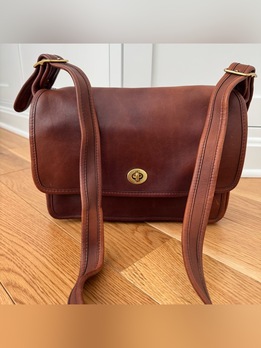 Vintage Coach Pocket Bag 9875 - Rare!